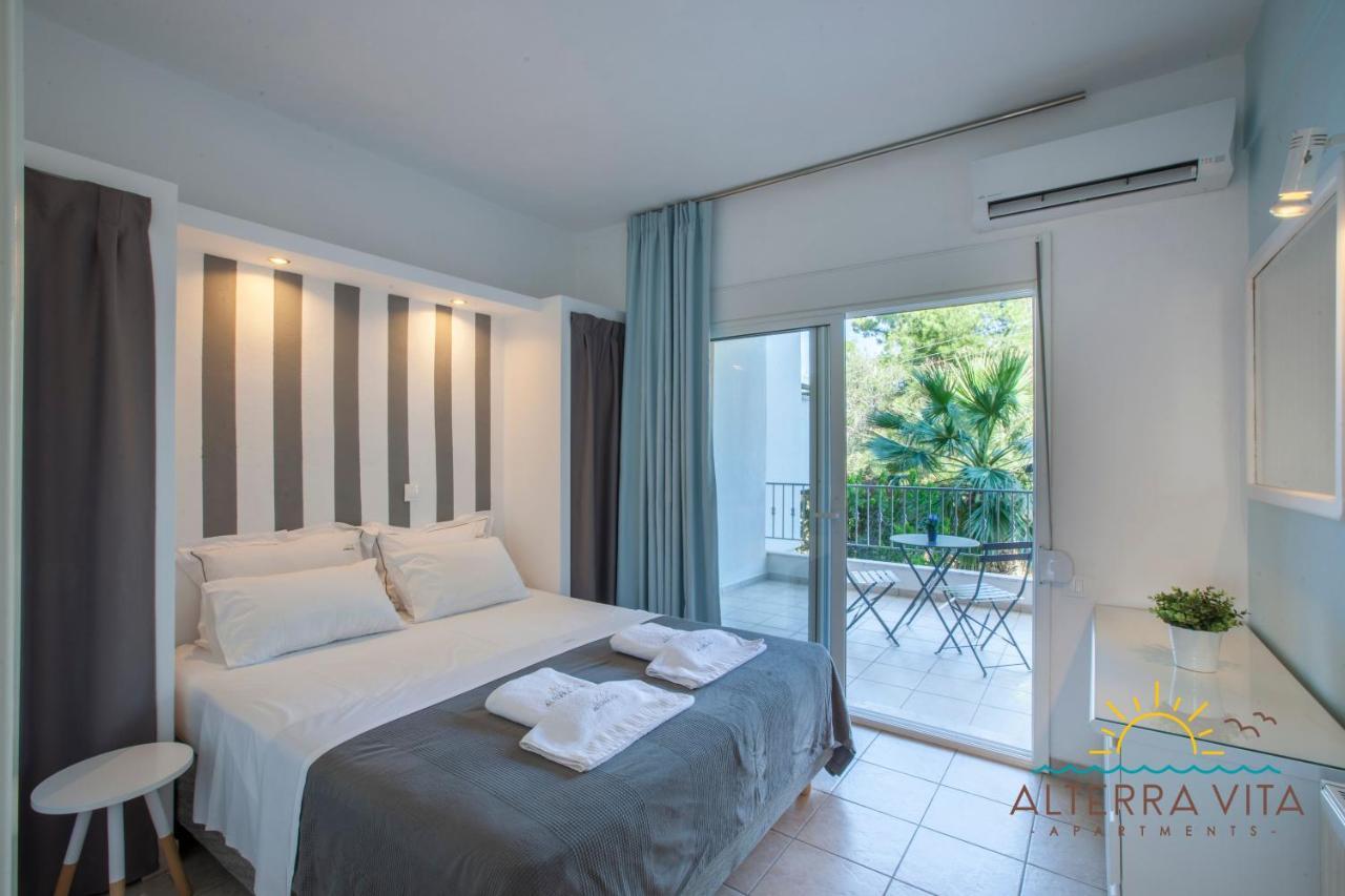Alterra Vita Apartments Neos Marmaras Buitenkant foto